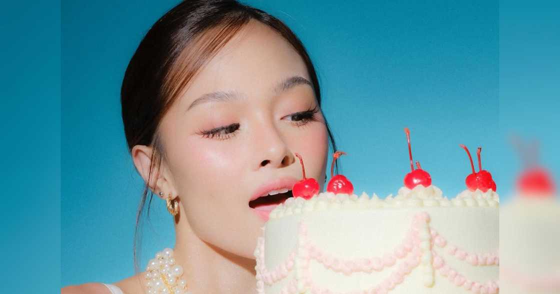 AC Bonifacio, ibinida ang naggagandahang mga kuha mula sa birthday shoot niya AC Bonifacio, ibinida ang naggagandahang mga kuha mula sa birthday shoot niya