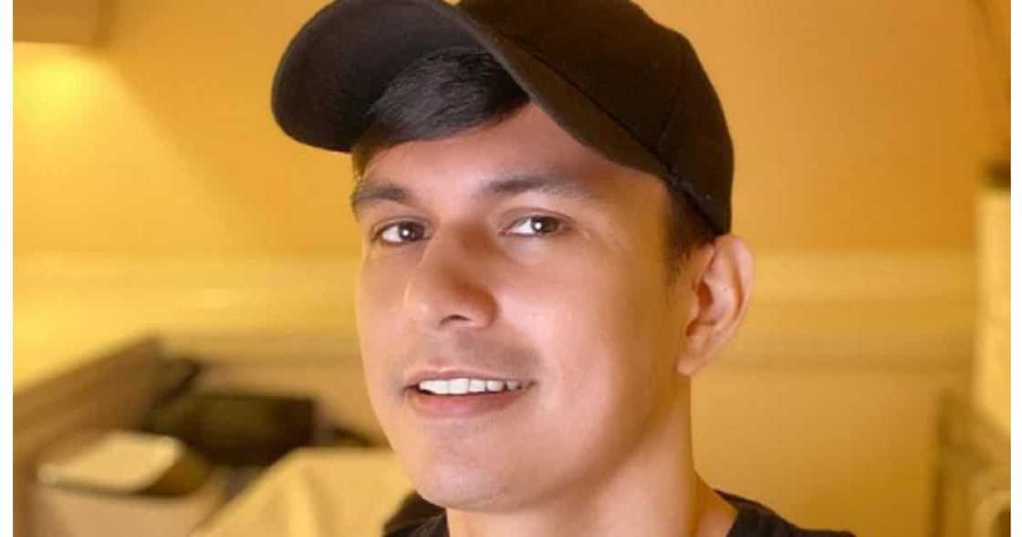 Tom Rodriguez, viral dahil sa bagong video na ipinost niya sa social media Tom Rodriguez, viral dahil sa bagong video na ipinost niya sa social media