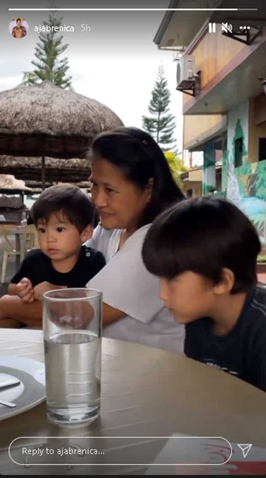 Aljur Abrenica, nag-post ng masayang video clip ng dalawang anak sa piling niya Aljur Abrenica, nag-post ng masayang video clip ng dalawang anak sa piling niya