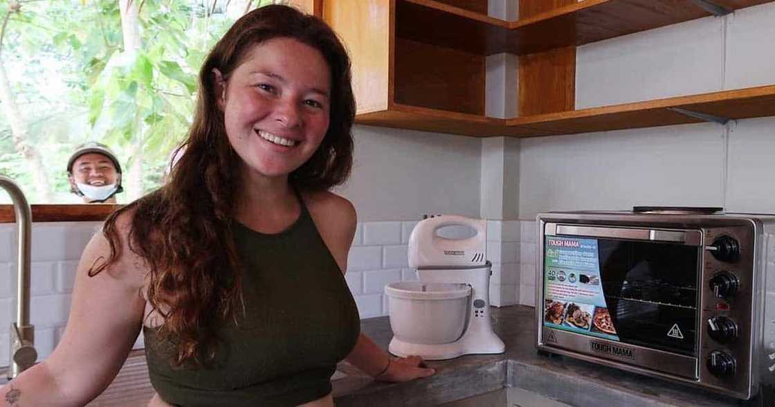 Andi Eigenmann, nawindang sa "trip" ng kanyang mga anak nung nag-brownout isang Sunday Andi Eigenmann, nawindang sa "trip" ng kanyang mga anak nung nag-brownout isang Sunday