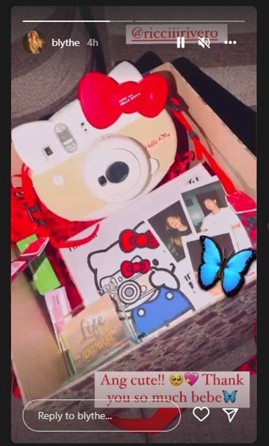 Andrea Brillantes, ipinakita ang regalong natanggap mula kay Ricci Rivero Andrea Brillantes, ipinakita ang regalong natanggap mula kay Ricci Rivero