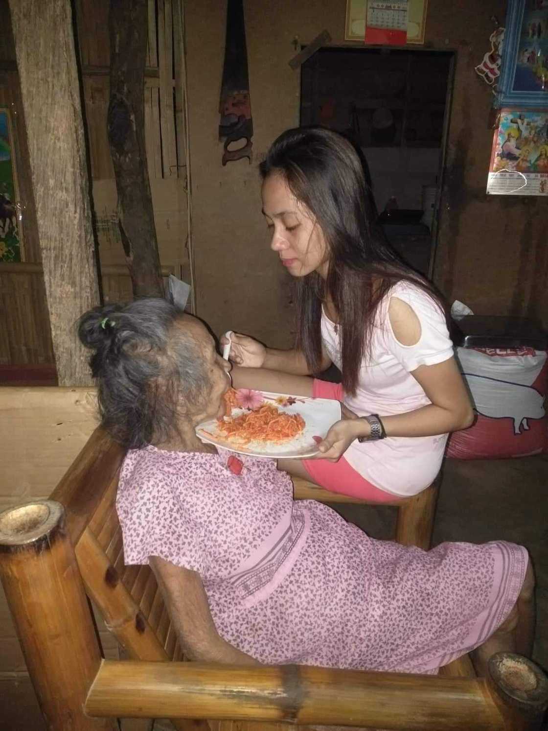 20 anyos na dalaga, ibinahagi kung gaano katindi ang kahirap mawalan ng ina sa murang edad