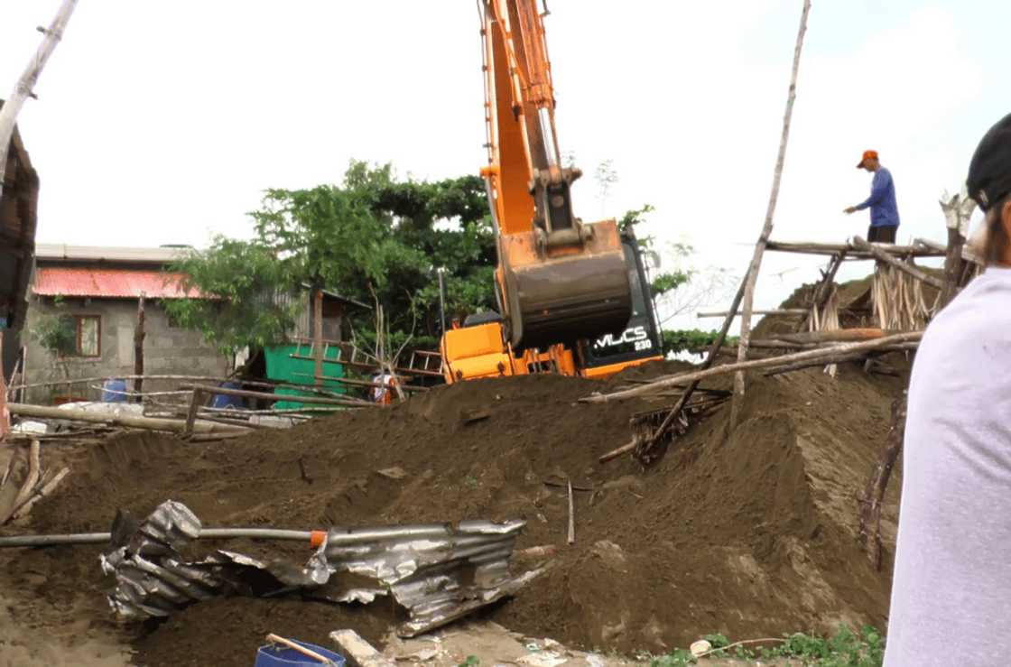 Lalaki, patay matapos matabunan sa balong hinuhukay sa Laoag City Lalaki, patay matapos matabunan sa balong hinuhukay sa Laoag City