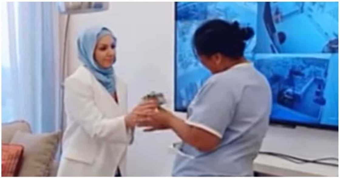 OFW na biglang tinawag na lang ng amo, inabutan pala ng nasa Php30,000 OFW na biglang tinawag na lang ng amo, inabutan pala ng nasa Php30,000