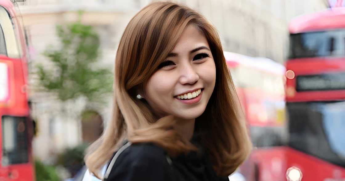 ABS-CBN news anchor Kat Domingo, binuweltahan pambabastos ng isang netizen “Ang bastos ay bastos” ABS-CBN news anchor Kat Domingo, binuweltahan pambabastos ng isang netizen “Ang bastos ay bastos”