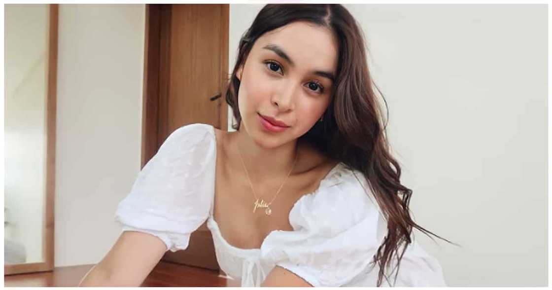 Julia Barretto, sinubukan sa unang pagkakataon ang ocean diving Julia Barretto, sinubukan sa unang pagkakataon ang ocean diving
