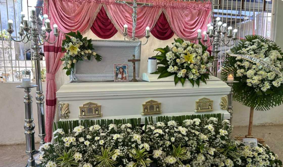 Isang benepisyaryo ng ayuda sa Cebu, pumanaw habang naghihintay ng validation Isang benepisyaryo ng ayuda sa Cebu, pumanaw habang naghihintay ng validation