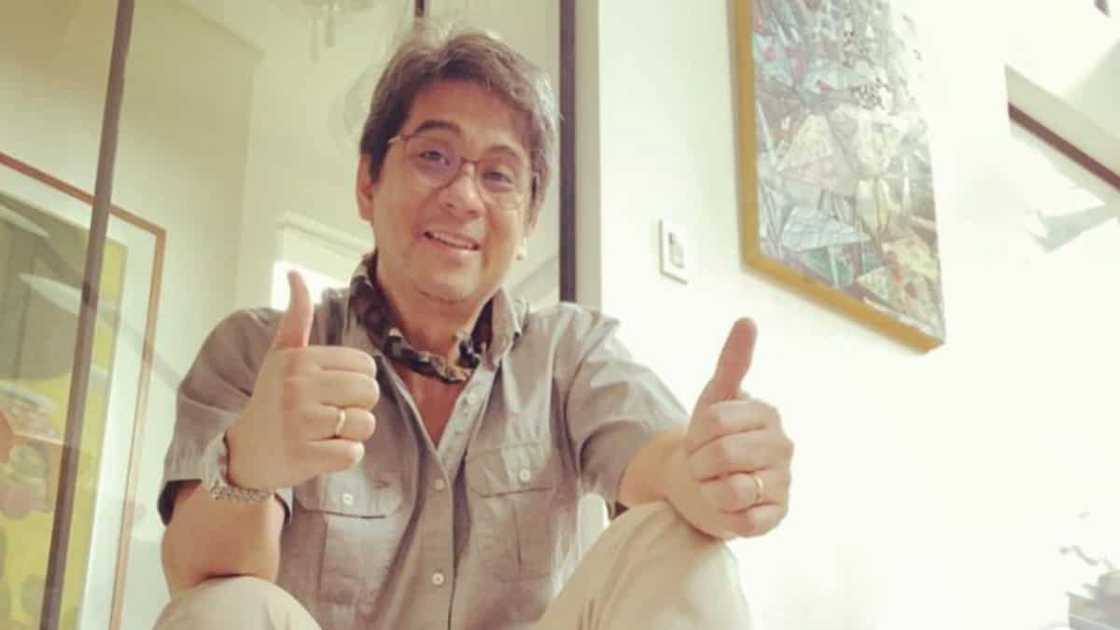 Ogie D, nakausap si Direk Lauren ng Star Magic ukol umano sa post ni Janella Salvador Ogie D, nakausap si Direk Lauren ng Star Magic ukol umano sa post ni Janella Salvador