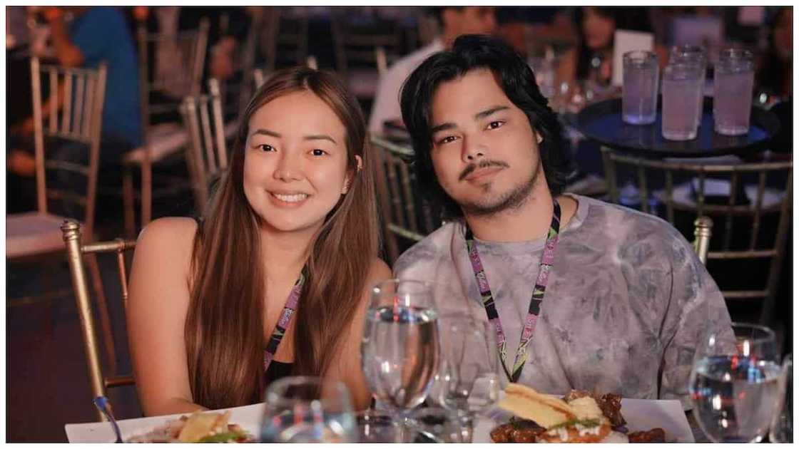 Rosmar Tan, ibinida ang kanyang mga ulan ngayong tag-ulan Rosmar Tan, ibinida ang kanyang mga ulan ngayong tag-ulan