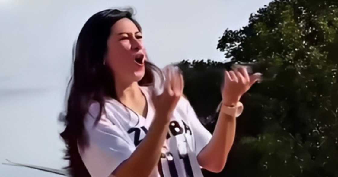 Izzy Trazona, nag-reply sa comments tungkol sa pag-Zumba niya (Screenshot from Izzy Trazona-Aragon) Izzy Trazona, nag-reply sa comments tungkol sa pag-Zumba niya (Screenshot from Izzy Trazona-Aragon)