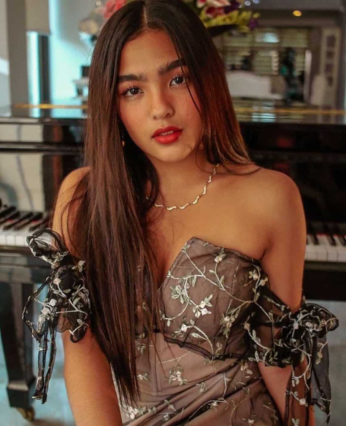 Andrea Brillantes Andrea Brillantes