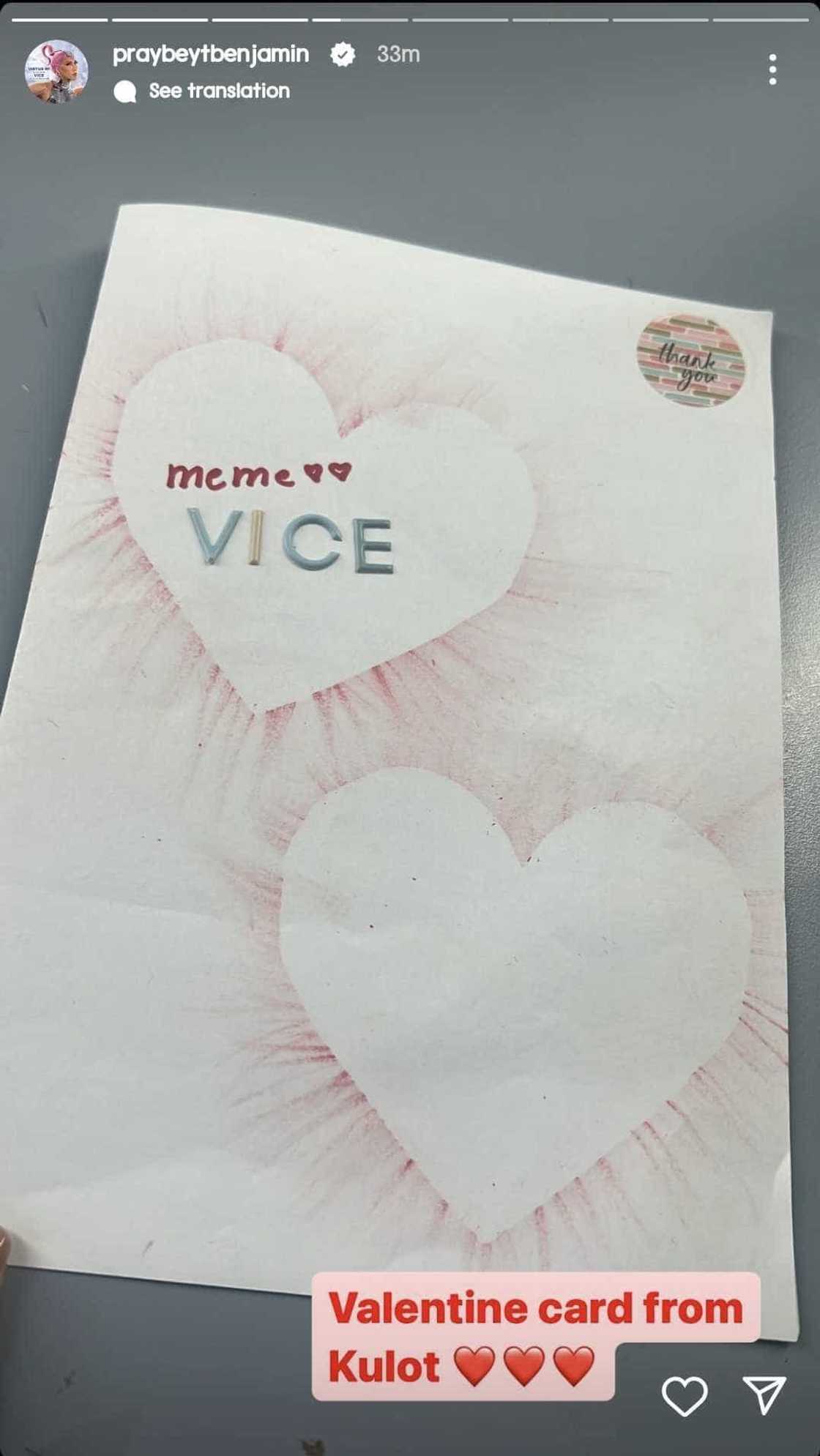 Kulot kay Vice Ganda: "Thank you po sa pagpapatira sa inyo pong condo" Kulot kay Vice Ganda: "Thank you po sa pagpapatira sa inyo pong condo"