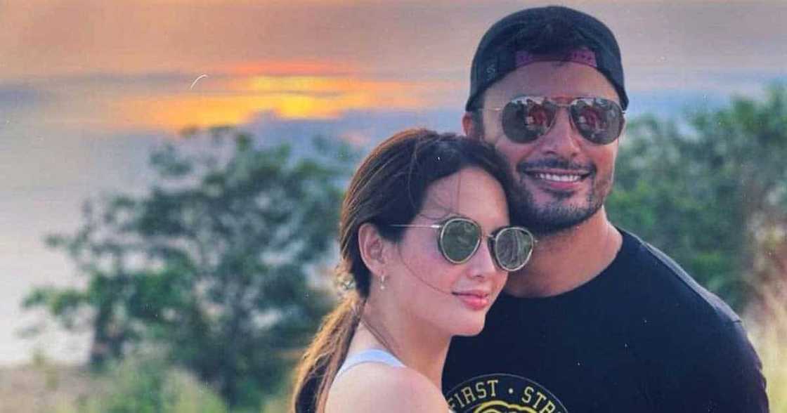 Derek Ramsay, may mensahe sa mga bashers nila ni Ellen Adarna: “Hindi po kami manhid” Derek Ramsay, may mensahe sa mga bashers nila ni Ellen Adarna: “Hindi po kami manhid”