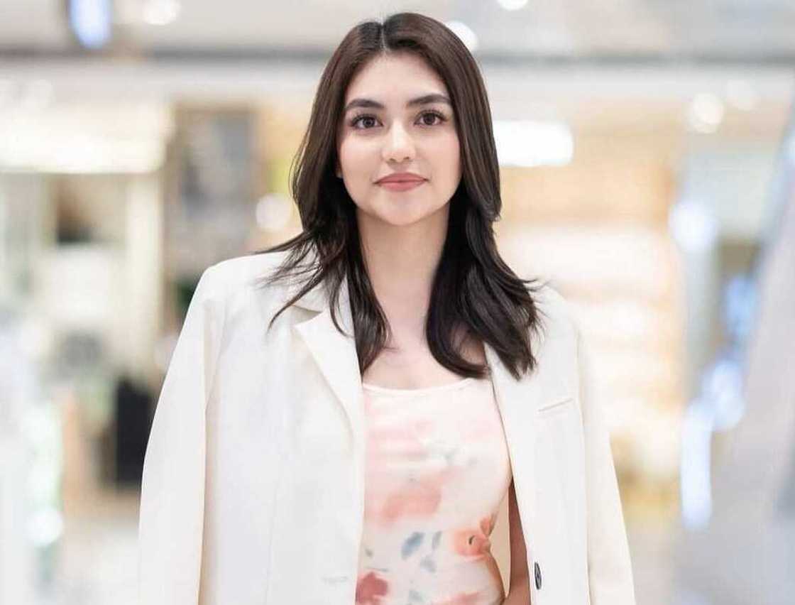 Trina Candaza, diretsahang sinagot kung may nanliligaw ba sa kanya Trina Candaza, diretsahang sinagot kung may nanliligaw ba sa kanya