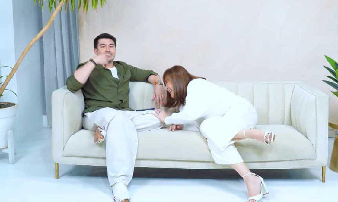 Sharon Cuneta, tawang-tawa sa mga biro ni Luis Manzano sa mommy niya Sharon Cuneta, tawang-tawa sa mga biro ni Luis Manzano sa mommy niya