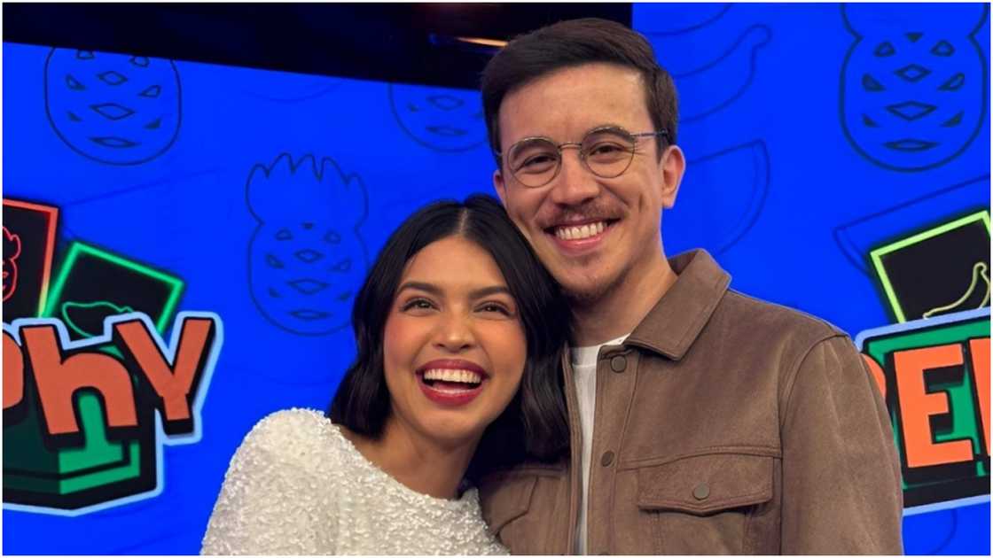 Arjo Atayde sa mga nagtatanong sa kanila ni Maine kung kailan magkakaanak: "Nasanay na kami" Arjo Atayde sa mga nagtatanong sa kanila ni Maine kung kailan magkakaanak: "Nasanay na kami"