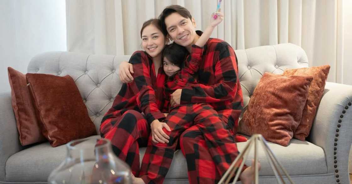 Carlo Aquino, Charlie Dizon at Mithi, nag-bonding ngayong holiday season (@charliedizon_)