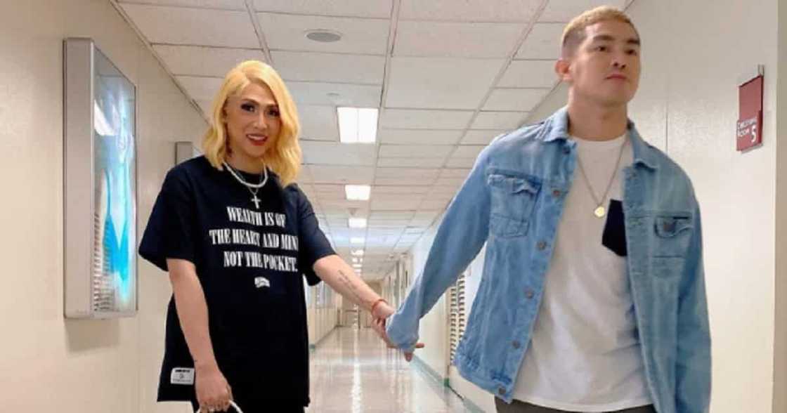 Vice Ganda denies rumor that he and Ion Perez have tied the knot Vice Ganda denies rumor that he and Ion Perez have tied the knot