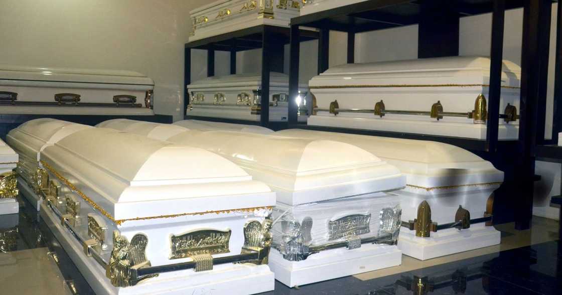 Manila funeral home recently ordered closed allegedly charges families over P100k to release bodies Manila funeral home recently ordered closed allegedly charges families over P100k to release bodies