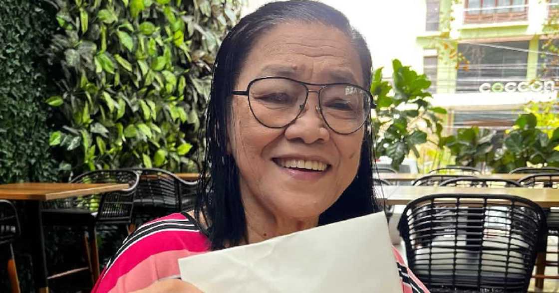 Lolit Solis (@akosilolitsolis) Lolit Solis (@akosilolitsolis)