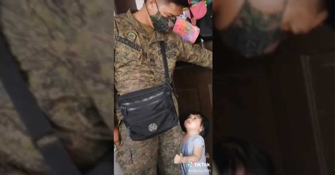 Video ng isang ama na nagpapaalam sa kanyang anak bago pumasok sa trabaho, viral Video ng isang ama na nagpapaalam sa kanyang anak bago pumasok sa trabaho, viral