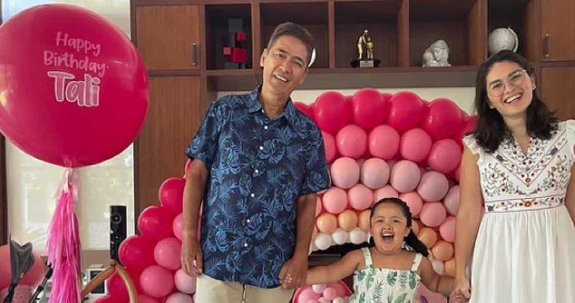 Vic Sotto takes wife Pauleen and daughter Tali on a fun road trip Vic Sotto takes wife Pauleen and daughter Tali on a fun road trip