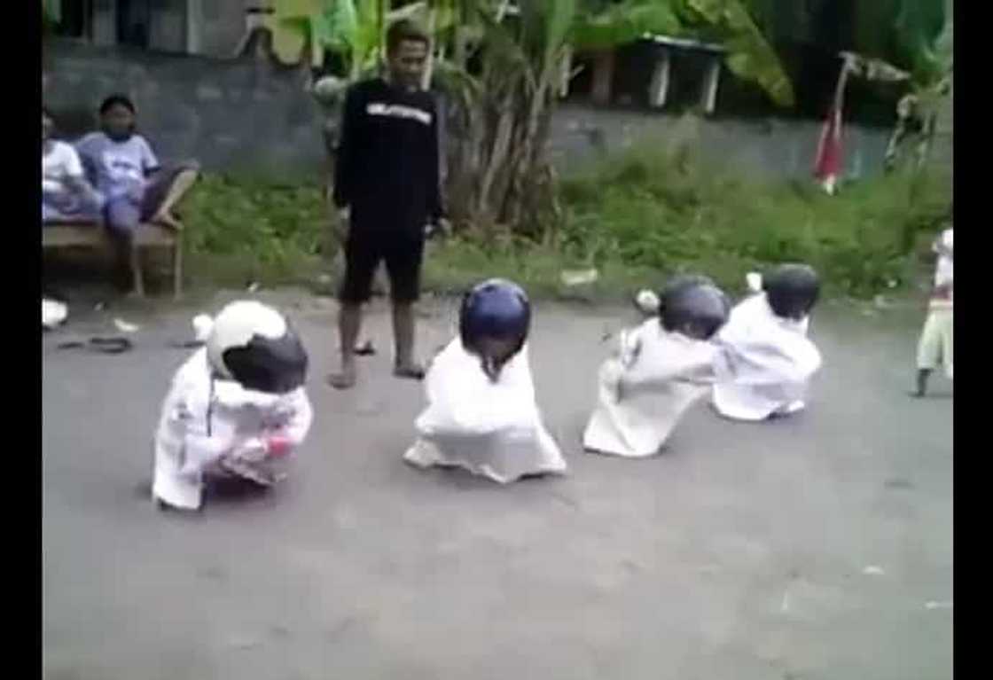 Modern sack race viral video laughed netizens’ heart out Modern sack race viral video laughed netizens’ heart out