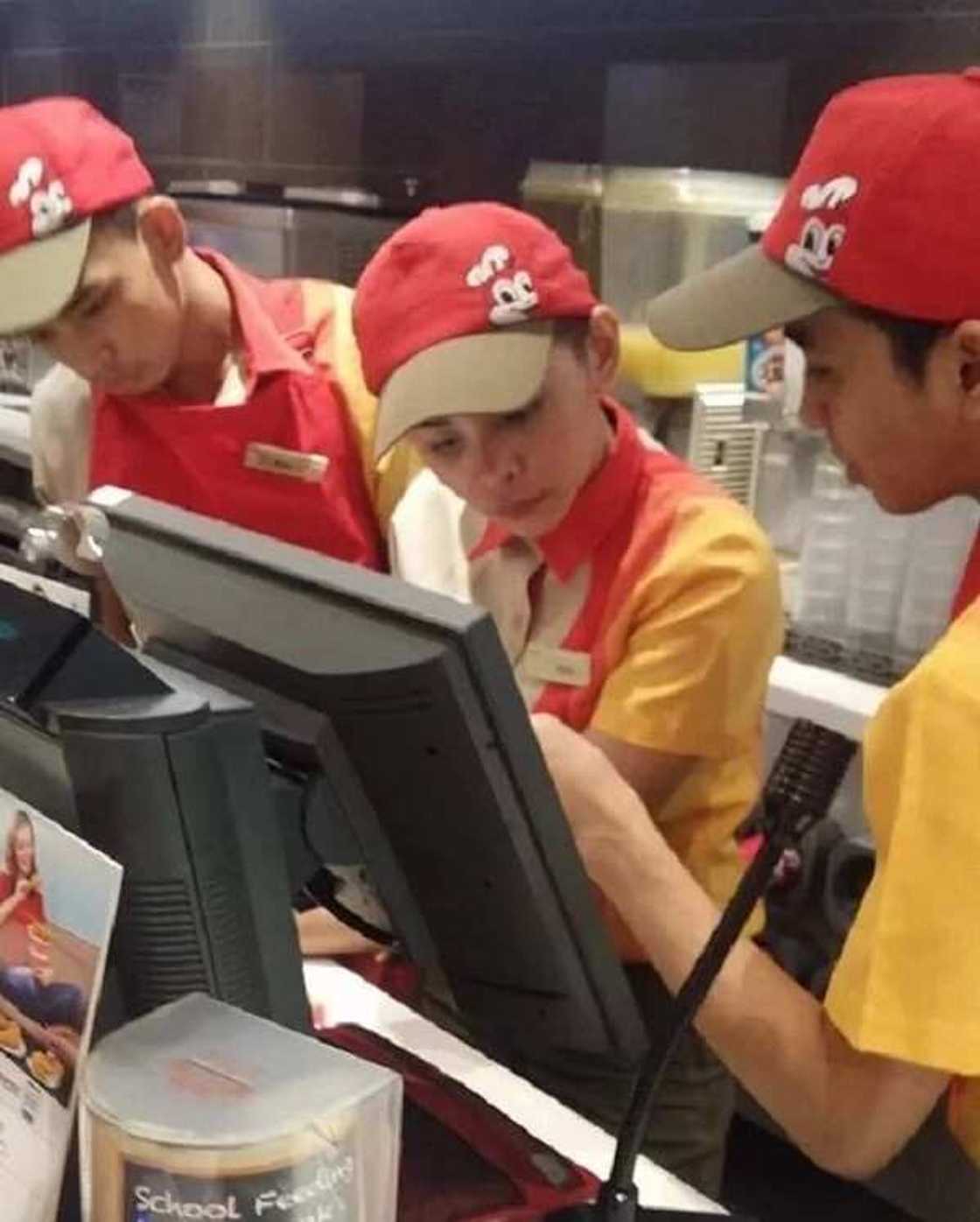 Netizen shares viral photo of Chloe Grace Moretz Pinay look-alike Netizen shares viral photo of Chloe Grace Moretz Pinay look-alike