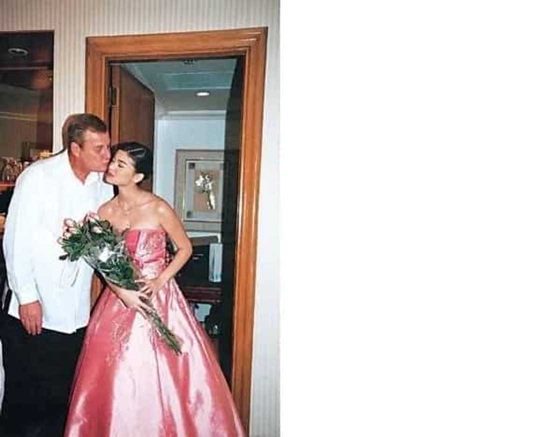 Sino ang favorite mo? Most Remarkable Celebrity Debutantes Sino ang favorite mo? Most Remarkable Celebrity Debutantes