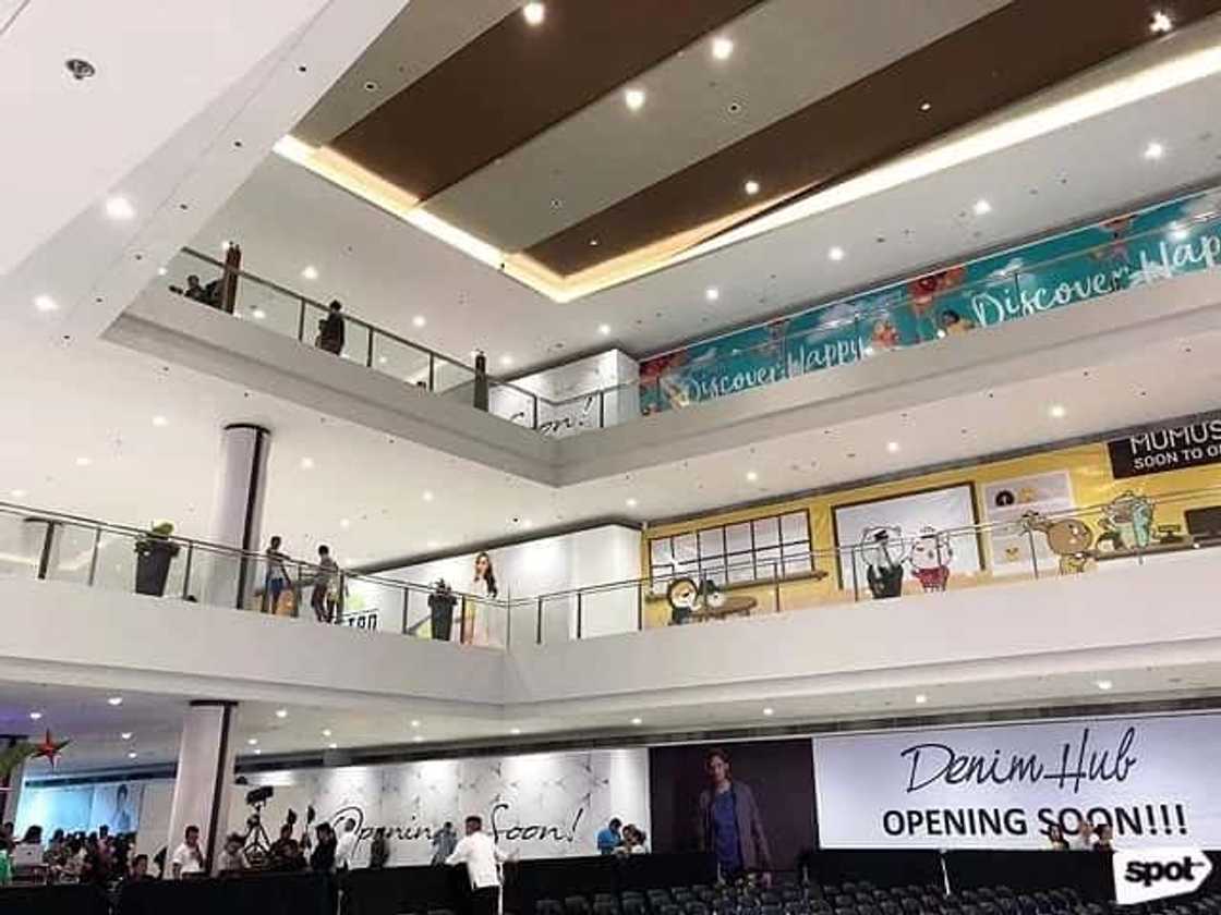 Sugod na mga taga Silangan! Photos of the newly opened Ayala Malls Feliz in Marcos Highway