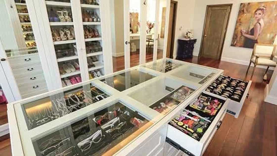 Posh meets cozy: Anne Curtis’s modern eclectic Makati condo Posh meets cozy: Anne Curtis’s modern eclectic Makati condo
