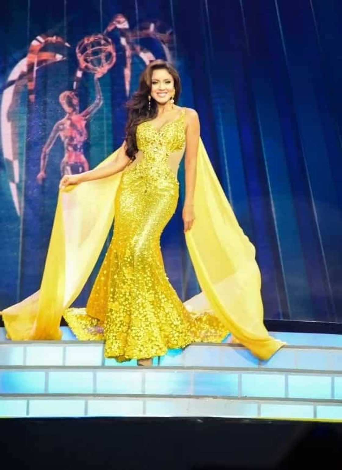 missearth-katherineespin missearth-katherineespin