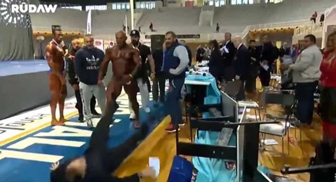 Greek Bodybuilder Goes Crazy From Steroids And Attacks A Judge