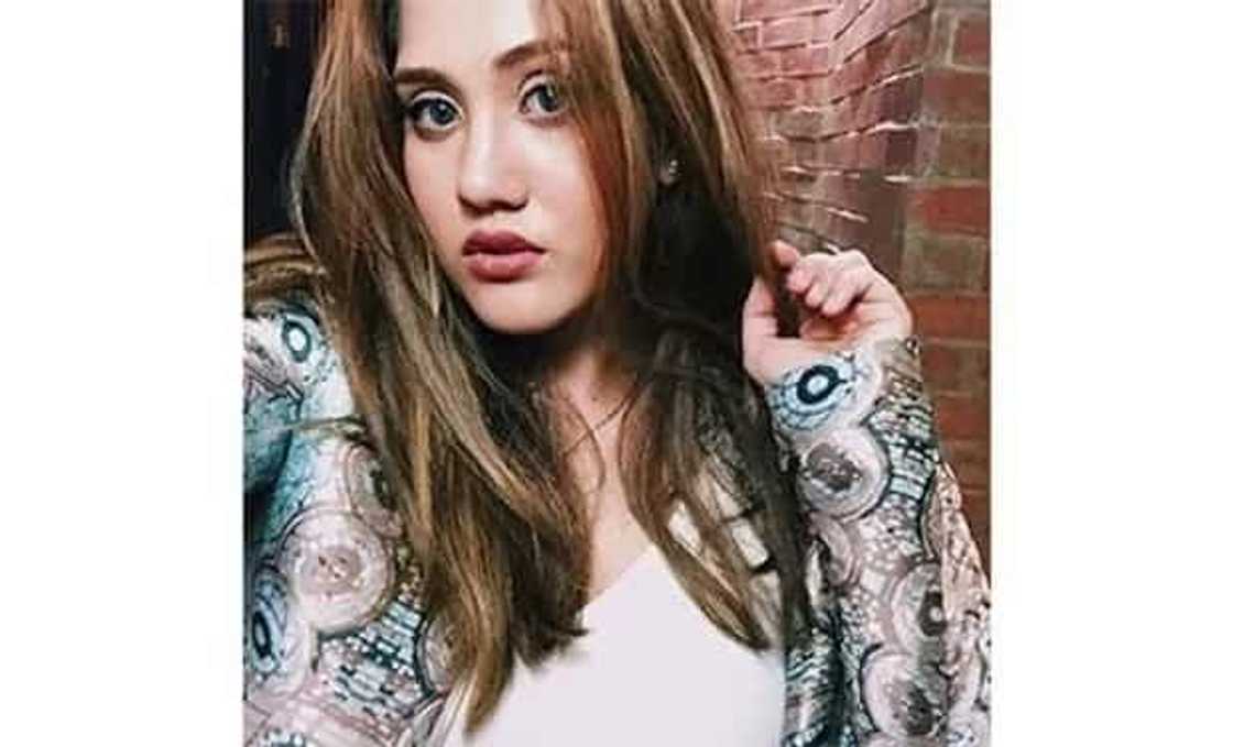 Ruby Rodriguez's daughter Toni Aquino is a real head-turner! Ruby Rodriguez's daughter Toni Aquino is a real head-turner!