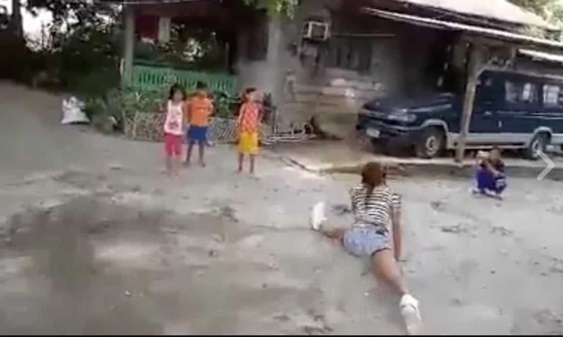 Friends play this old game with a twist and called it ‘Luksong Bakla’ Friends play this old game with a twist and called it ‘Luksong Bakla’