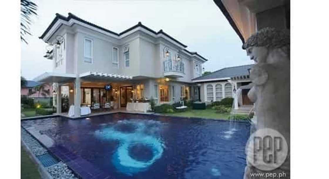 Here are epic photos of John Lloyd Cruz’s house in Antipolo and Ellen’s condo unit in Malate Here are epic photos of John Lloyd Cruz’s house in Antipolo and Ellen’s condo unit in Malate