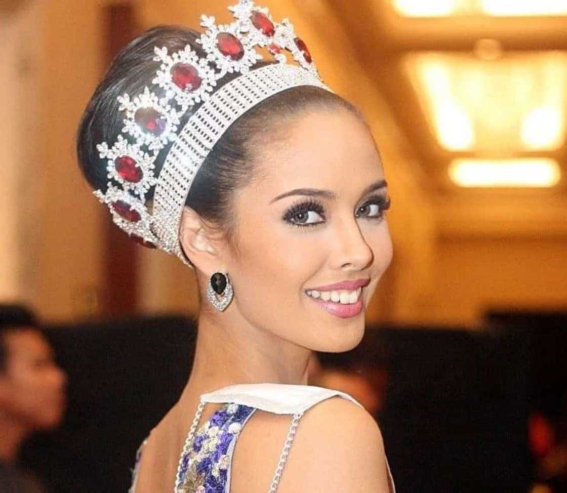 Megan Young tells fan what caused scar on abdomen