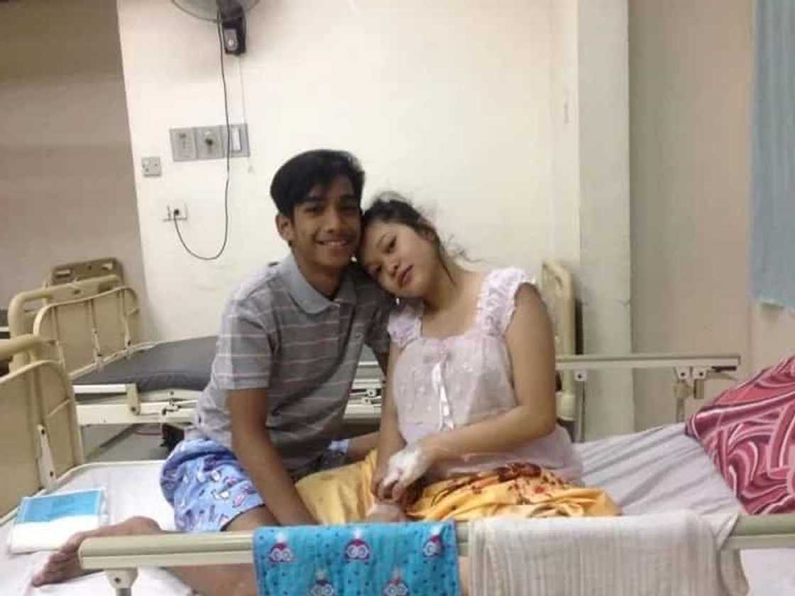 Pinay-moml Pinay-moml