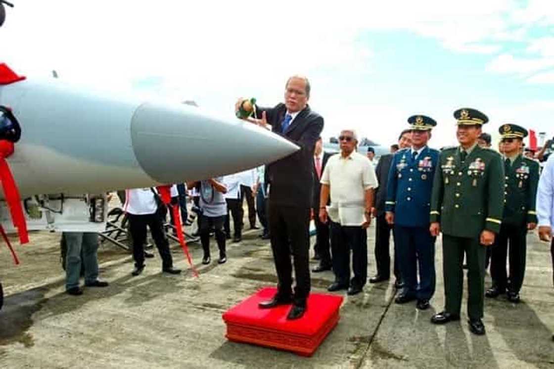 Duterte on the purchase of fighter jets: A waste of money Duterte on the purchase of fighter jets: A waste of money