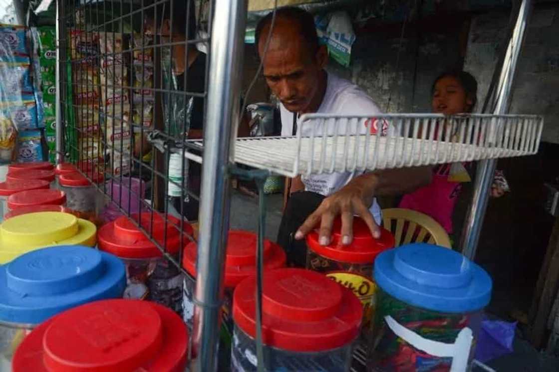 Whatever happened to the selfless father at Jollibee? Ryan Arebuabo became a businessman in Tondo