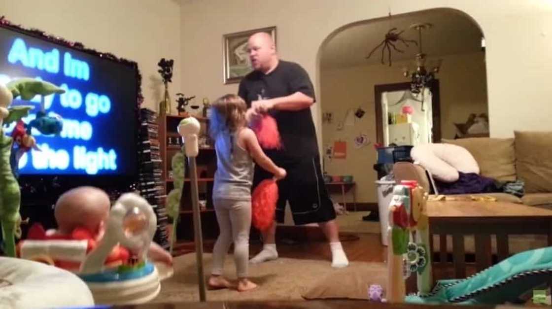 Source: YouTube/Rumble Viral Source: YouTube/Rumble Viral