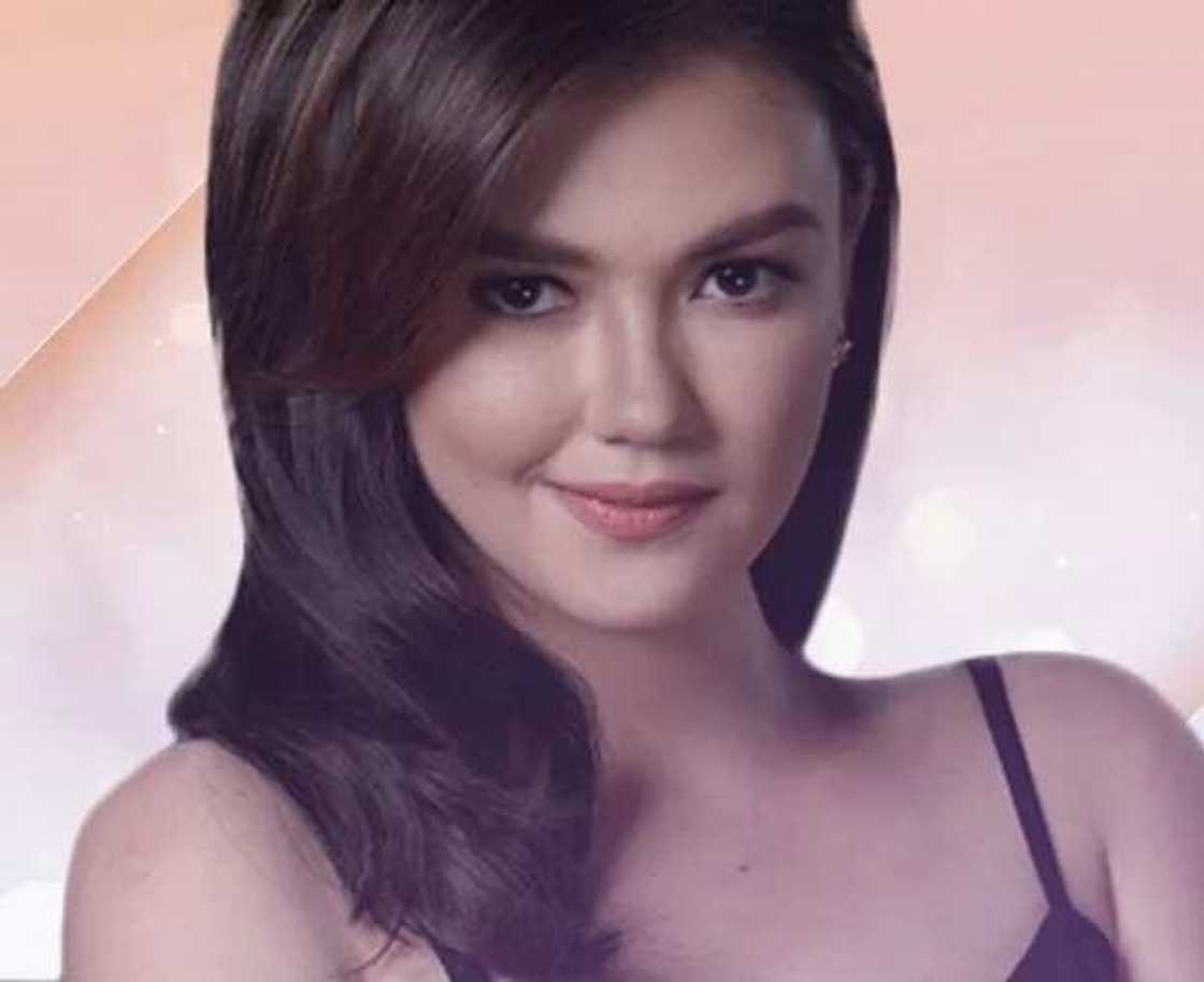 Angelica Panganiban reveals why it's awkward for her to do a love scene with Dingdong Dantes Angelica Panganiban reveals why it's awkward for her to do a love scene with Dingdong Dantes