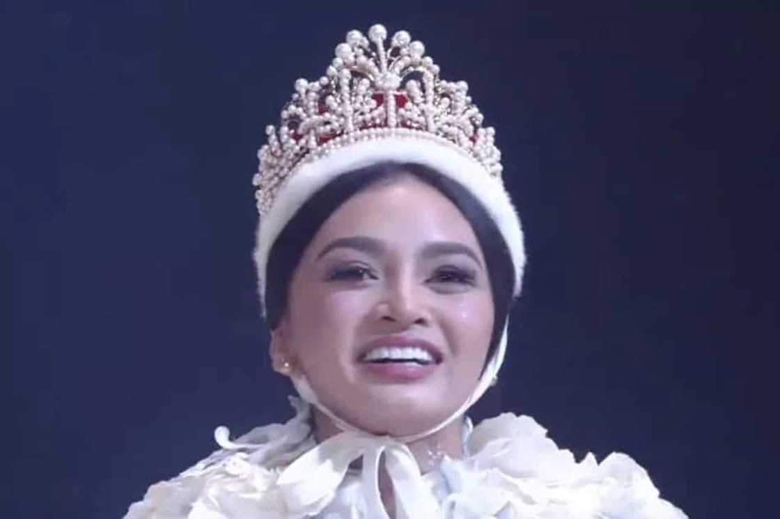 Noli De Castro draws flak after awkward interview with Kylie Verzosa Noli De Castro draws flak after awkward interview with Kylie Verzosa
