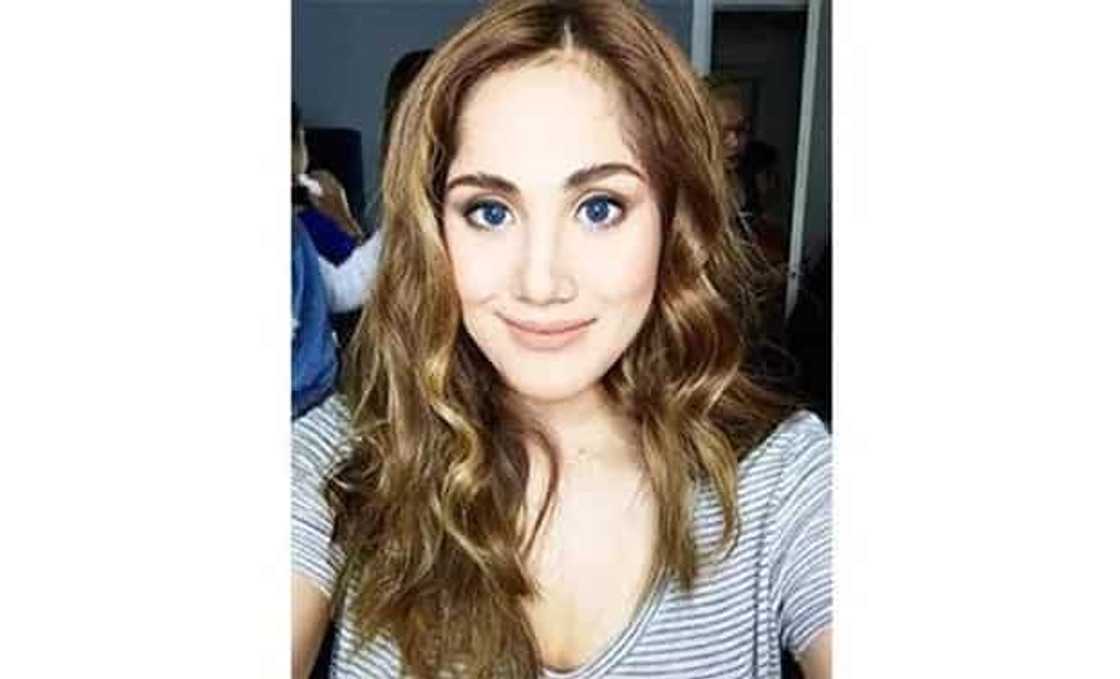 Ruby Rodriguez's daughter Toni Aquino is a real head-turner! Ruby Rodriguez's daughter Toni Aquino is a real head-turner!