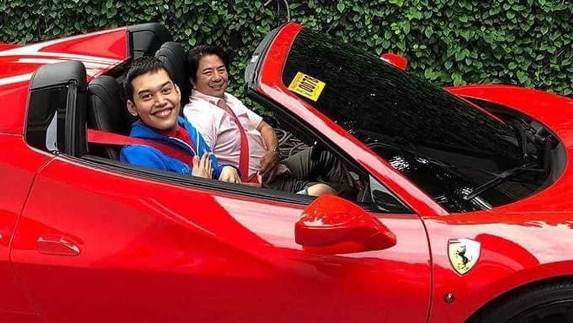 Gara! 18 Mamahaling kotse ng mga celebs na wish mong i-drive o masakyan Gara! 18 Mamahaling kotse ng mga celebs na wish mong i-drive o masakyan