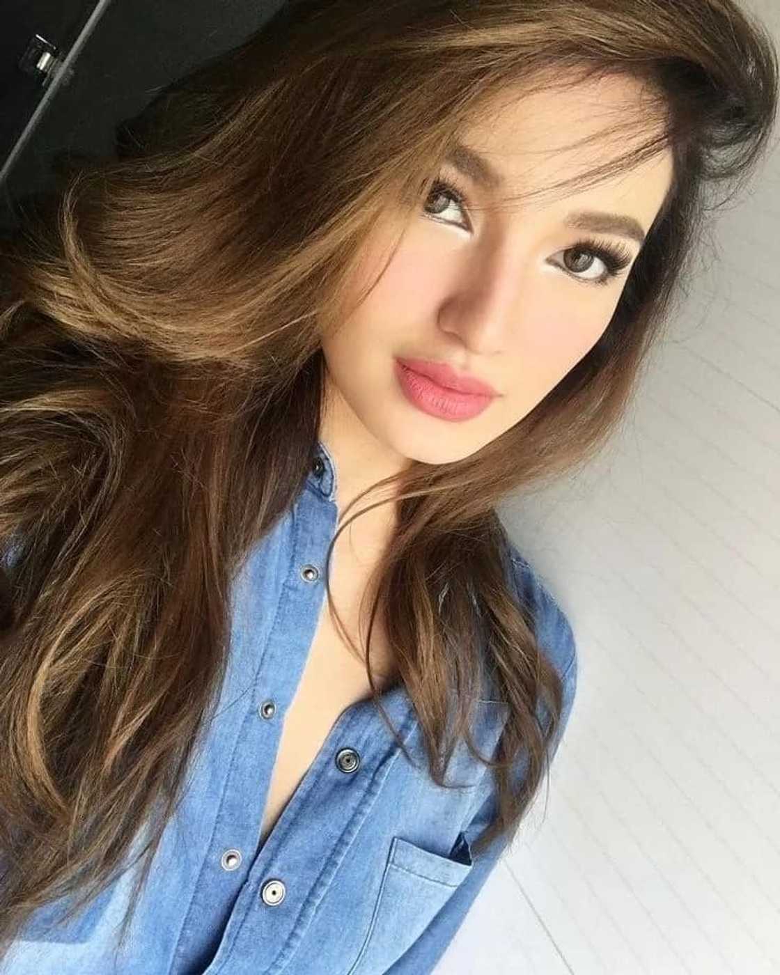 This is why Richard Gutierrez gave Sarah Lahbati a promise ring instead of an engagement ring! This is why Richard Gutierrez gave Sarah Lahbati a promise ring instead of an engagement ring!
