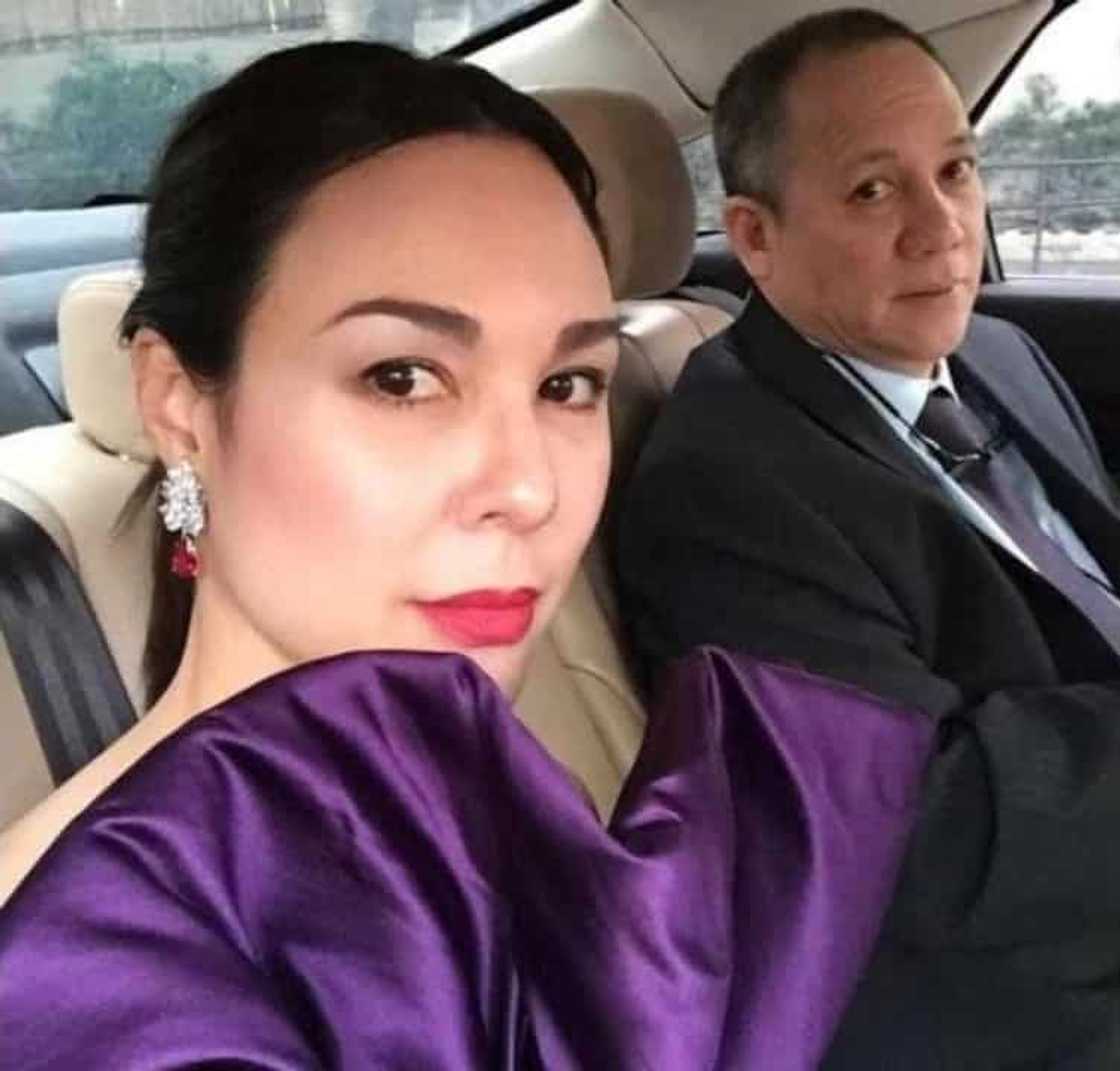 Tonyboy Cojuangco, nagbigay ng pahayag tungkol sa mga tumatawag kay Gretchen Barretto na "kabit" at "gold digger" Tonyboy Cojuangco, nagbigay ng pahayag tungkol sa mga tumatawag kay Gretchen Barretto na "kabit" at "gold digger"