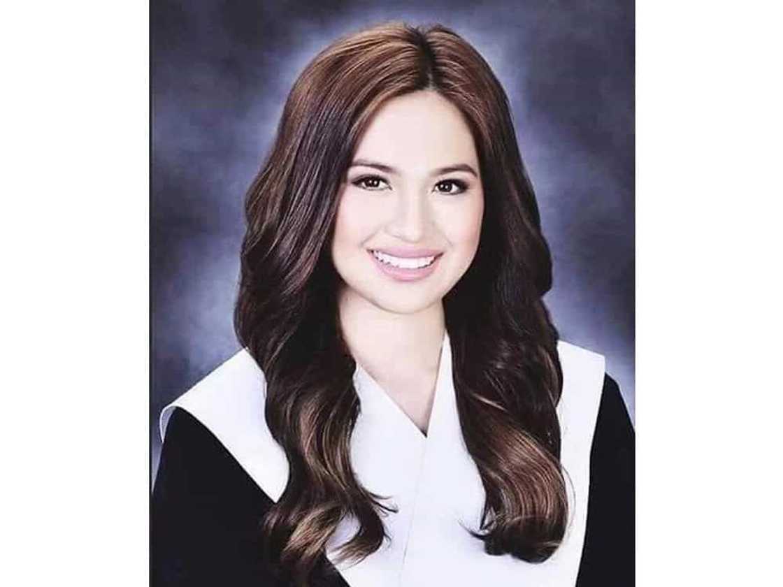 11 Graduation at yearbook photos ng mga paborito mong Pinay celebrities 11 Graduation at yearbook photos ng mga paborito mong Pinay celebrities