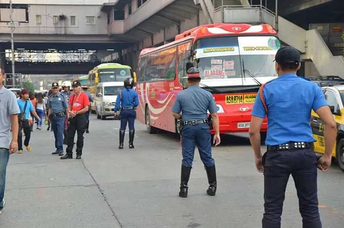 Authorities team up to catch colorum vehicles Authorities team up to catch colorum vehicles