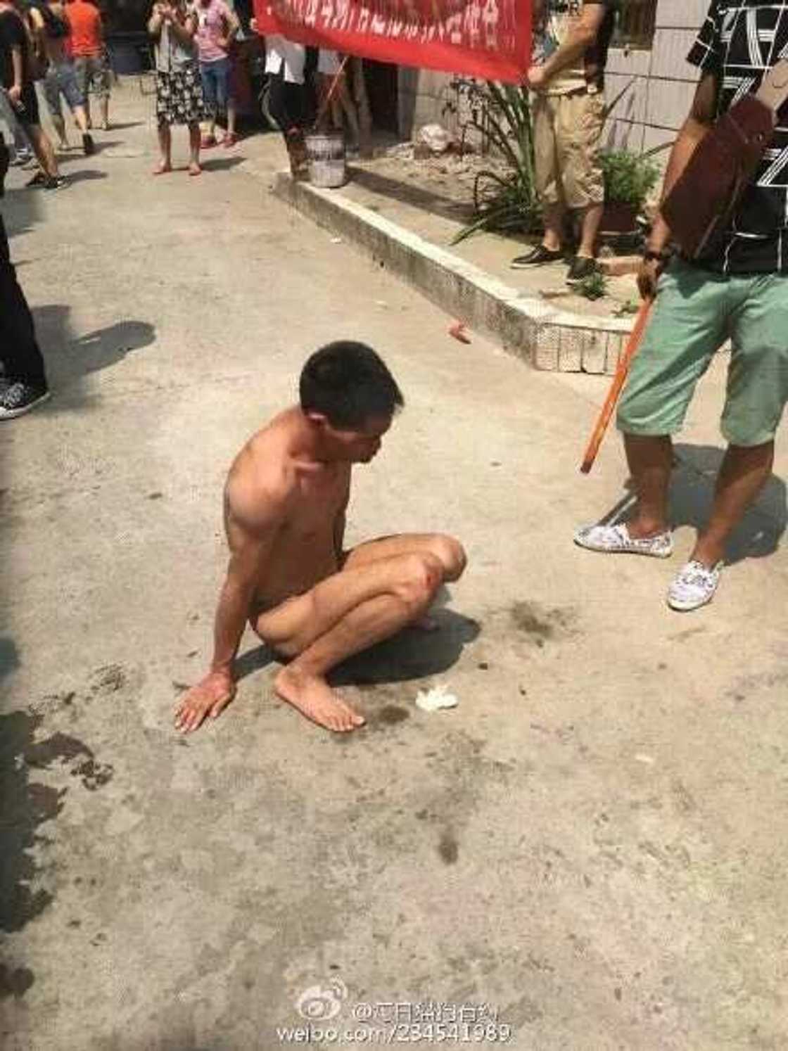 Chinese people brutally punished man for raping dogs! (Video) Chinese people brutally punished man for raping dogs! (Video)